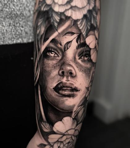 Black & Gray 13