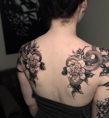 Blackwork & Dotwork 12