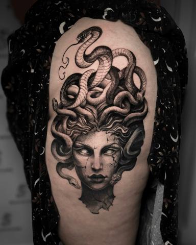 Blackwork & Dotwork 45