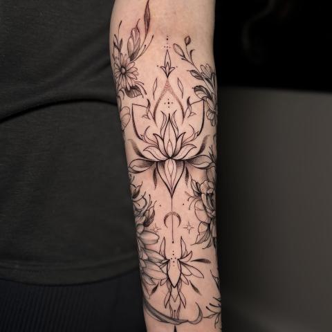 Ornamental & Mandala 22